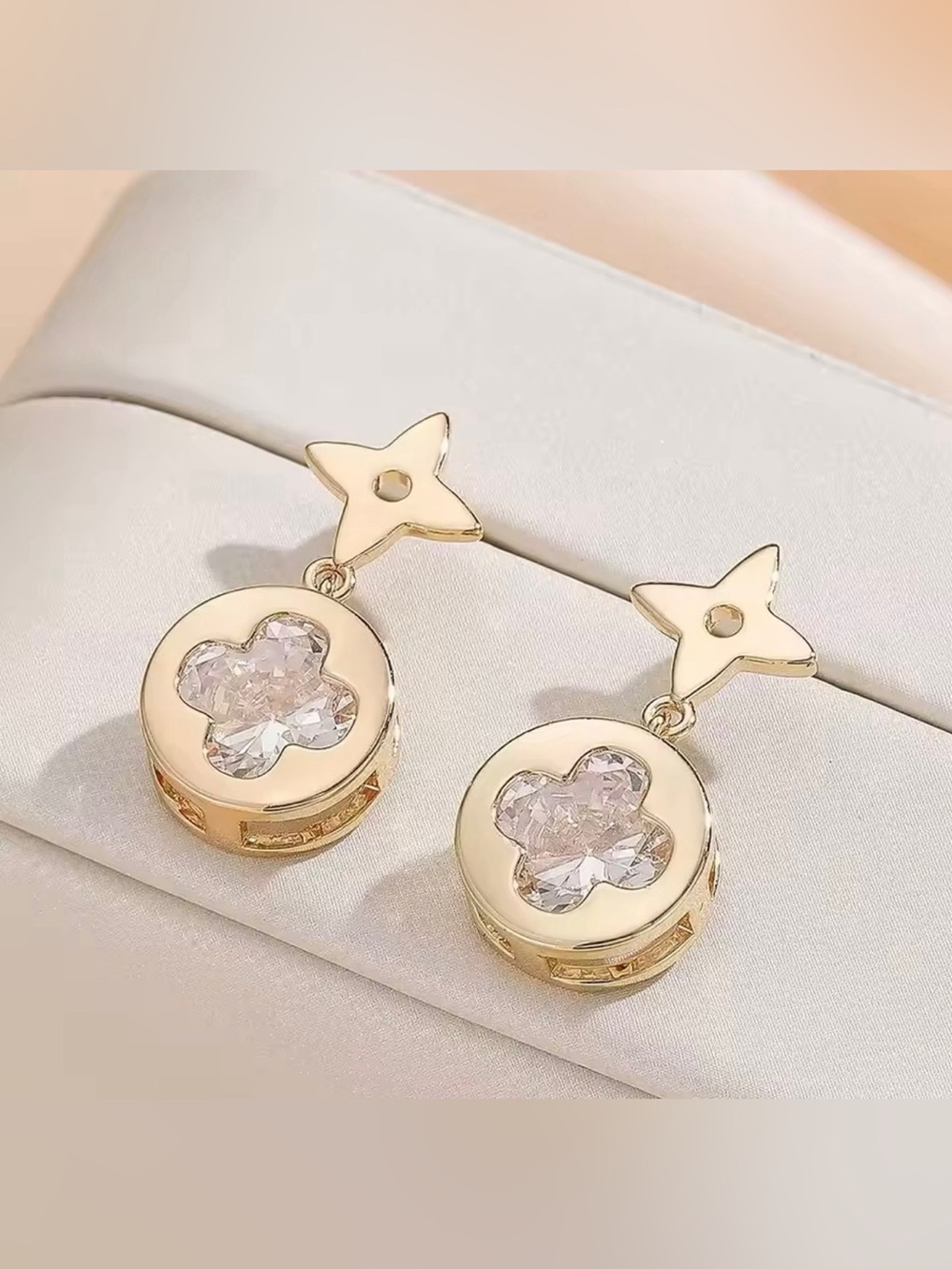Italian Luxury Gold Tone Crystal Flower Drop Earrings Statement Floral NWOT